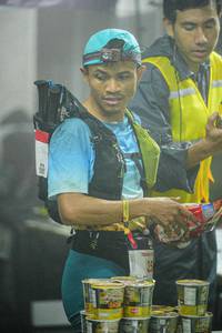 BIB: 
                            <button type="button" onclick="openModal(22295364)" class="btn btn-primary btn-sm float-right btn-popup" data-toggle="modal" data-target=".modal-high-quality">
                        <i class="fas fa-shopping-cart"></i> Add to Cart
                    </button>
                                            <button type="button" onclick="isThisMe(22295364, true)" class="btn btn-success btn-sm float-right btn-popup btn-isme hidden" data-toggle="tooltip" data-placement="bottom" title="นี่คือรูปของคุณใช่ไหม คลิกที่นี่เพื่อเอาเข้าอัลบั้ม">
                        <i class="fas fa-plus"></i> Add to album
                    </button>
                    <button type="button" onclick="isThisMe(22295364, false)" class="btn btn-warning btn-sm float-right btn-popup btn-isnotme hidden">
                        <i class="fas fa-ban"></i> Remove from album
                    </button>